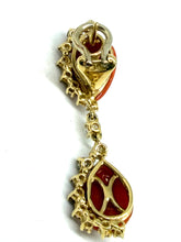 Carica l'immagine nel visualizzatore di Gallery, Orecchini in Oro con Corallo e Diamanti - Gold earrings with Coral and Diamonds