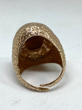 Load image into Gallery viewer, Anello in Argento rosè con cammeo (sterling silver ring with cameo)