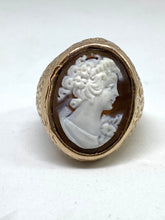 Load image into Gallery viewer, Anello in Argento rosè con cammeo (sterling silver ring with cameo)