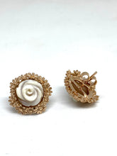 Load image into Gallery viewer, Orecchini in Argento con Cammeo - Silver earrings with Cameo