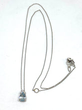 Load image into Gallery viewer, Collanina in oro Acquamarina con Diamanti - Aquamarine gold pendant with Diamonds