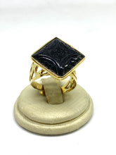 Load image into Gallery viewer, Anello in Argento dorato con Giada - Sterling silver ring with Jade