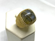 Load image into Gallery viewer, Anello in Argento con Labradorite - Sterling silver ring with Labradorite