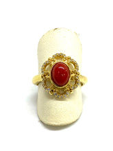 Carica l&#39;immagine nel visualizzatore di Gallery, Anello Corallo - Coral ring
