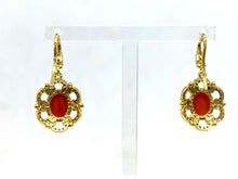 Carica l&#39;immagine nel visualizzatore di Gallery, Orecchini Corallo - Coral Earrings
