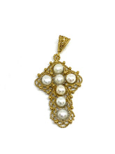 Carica l&#39;immagine nel visualizzatore di Gallery, Croce in Argento con Perle - Silver Cross with Pearls
