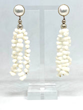 Carica l&#39;immagine nel visualizzatore di Gallery, Orecchini con Corallo e Perle - Coral earrings with Pearls
