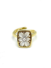 Carica l&#39;immagine nel visualizzatore di Gallery, Anello con Cammeo - Cameo’s ring
