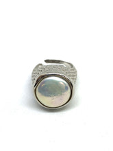 Load image into Gallery viewer, Anello Perla - Pearl ring
