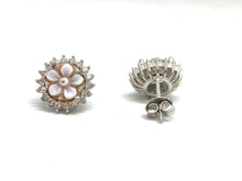 Load image into Gallery viewer, Orecchini in Argento con Cammeo - Sterling silver earrings with Cameos
