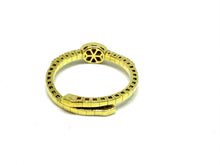 Carica l'immagine nel visualizzatore di Gallery, Anello in oro con Corallo e diamanti - Gold Coral ring with diamonds
