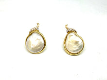 Load image into Gallery viewer, Orecchini Perla - Pearl’s earrings

