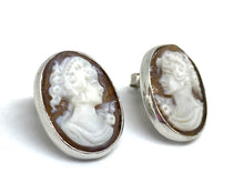 Load image into Gallery viewer, Orecchini in Argento con Cammeo - Sterling silver earrings with Cameo

