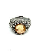 Load image into Gallery viewer, Anello Cammeo - Cameo ring
