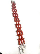 Load image into Gallery viewer, Bracciale Corallo - Coral bracelet
