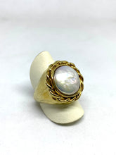 Carica l&#39;immagine nel visualizzatore di Gallery, Anello Perla - Pearl ring
