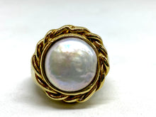 Carica l&#39;immagine nel visualizzatore di Gallery, Anello Perla - Pearl ring
