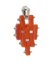 Load image into Gallery viewer, Ciondolo Corallo - Coral pendant
