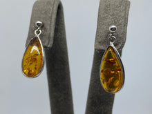 Load image into Gallery viewer, Sterling silver earrings with natural Amber
